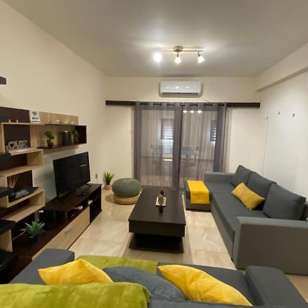 Philip Spacious Apartment Лимасол Екстериор снимка