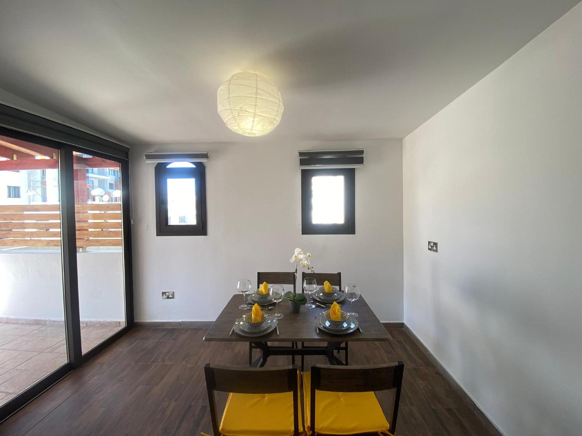 Philip Spacious Apartment Лимасол Екстериор снимка