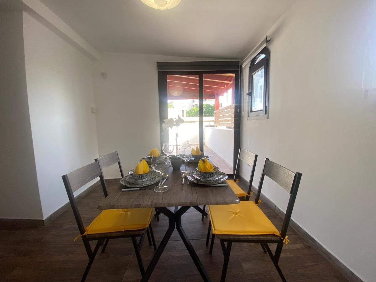 Philip Spacious Apartment Лимасол Екстериор снимка